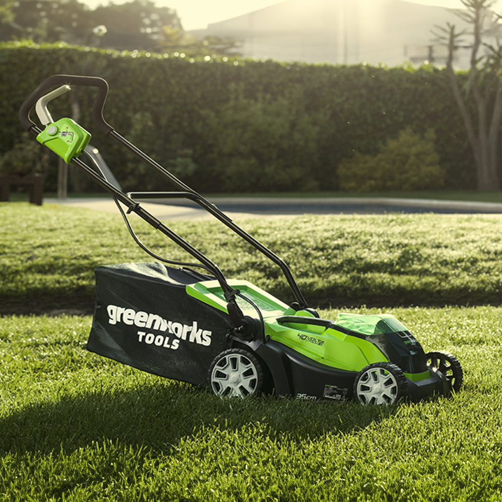 40V Cordless Lawn Mower 35cm with 2Ah Battery & Charger